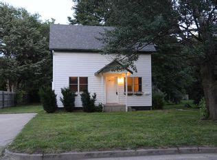 The 1,396 Square Feet single family home is a 2 beds, 3 baths property. . Zillow lindsborg ks